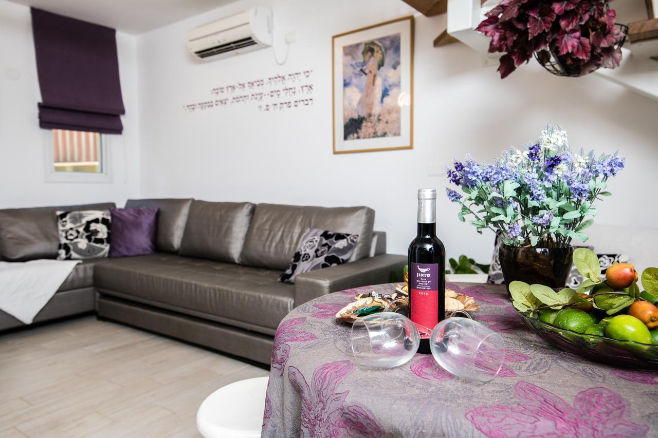 Nuriel Fruit & Guest House Sheʼar Yashuv Exteriör bild