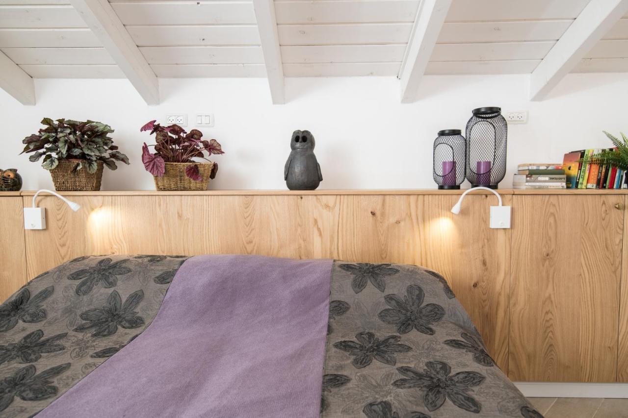 Nuriel Fruit & Guest House Sheʼar Yashuv Exteriör bild